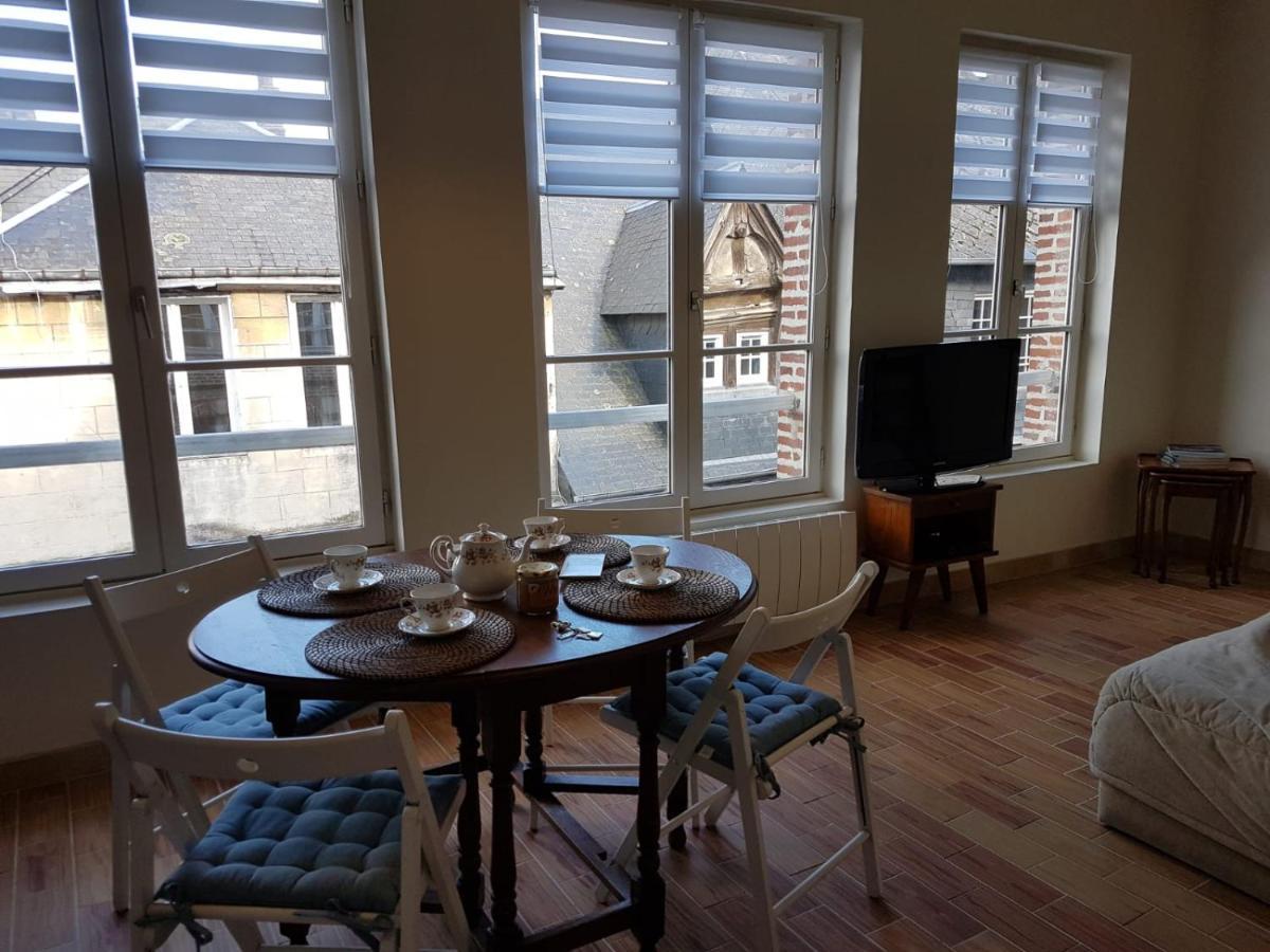 Le Petit Matelot Apartamento Honfleur Exterior foto
